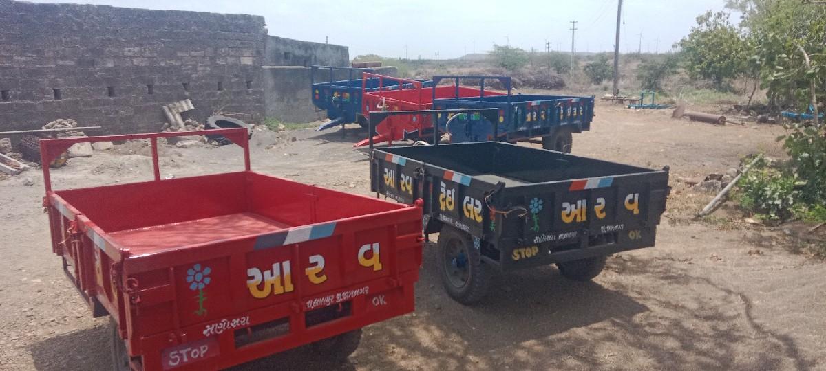 थंबनेल 4