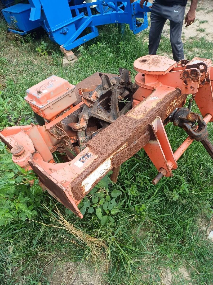 આ સેડર વેચવાનું છે