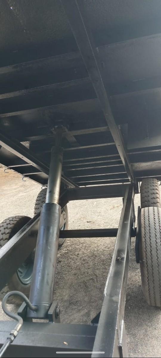 ફોરવીલ લારી