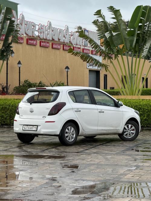 थंबनेल 2