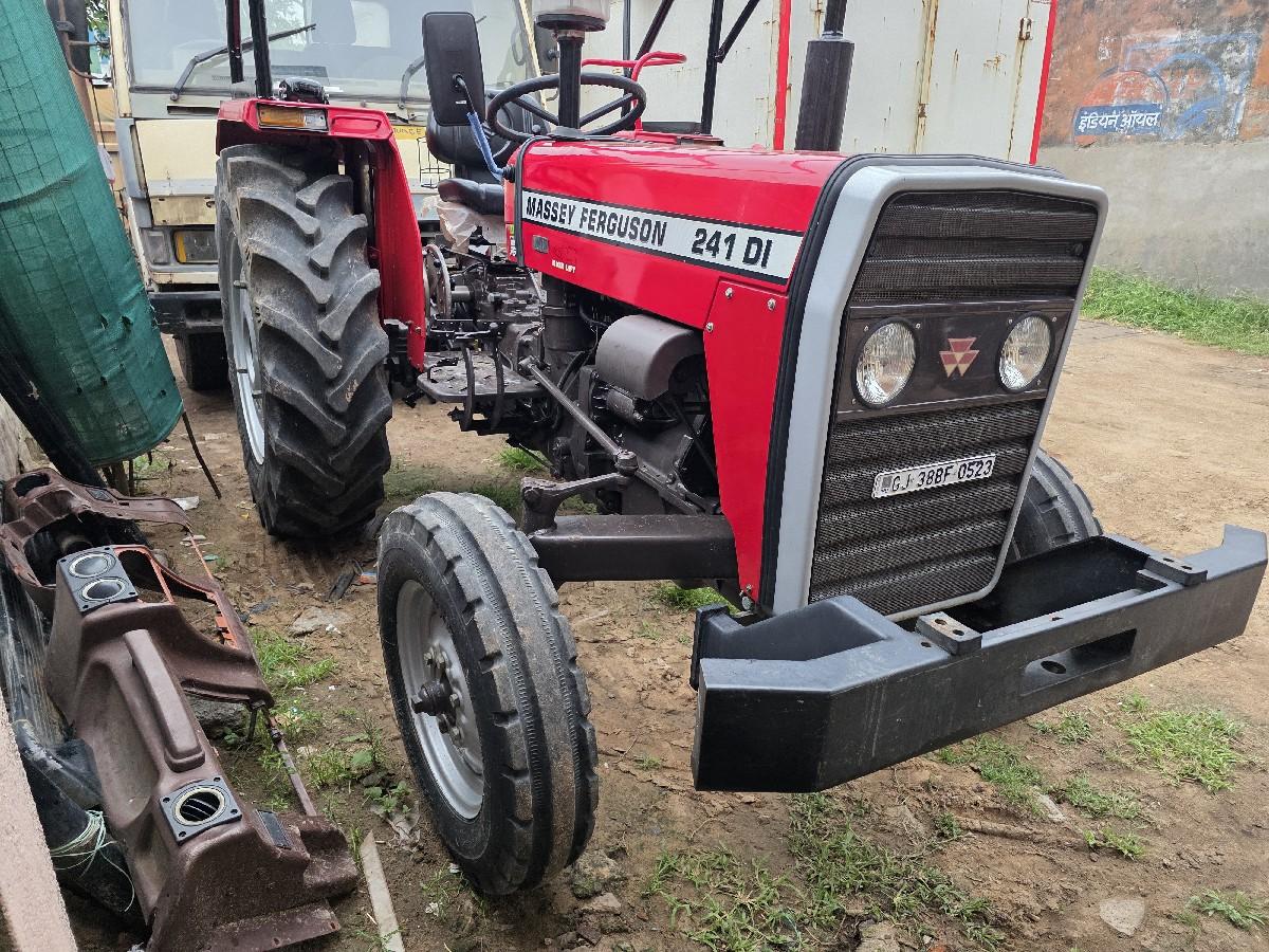 Massey ferguson 2023 241