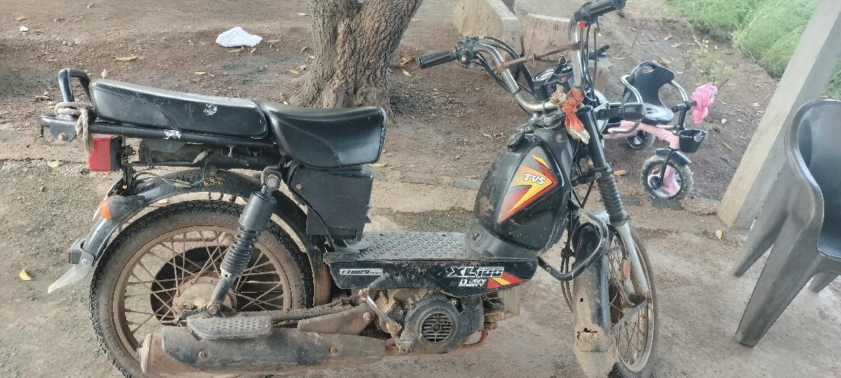 વેંચવા નિ છે ગાડી