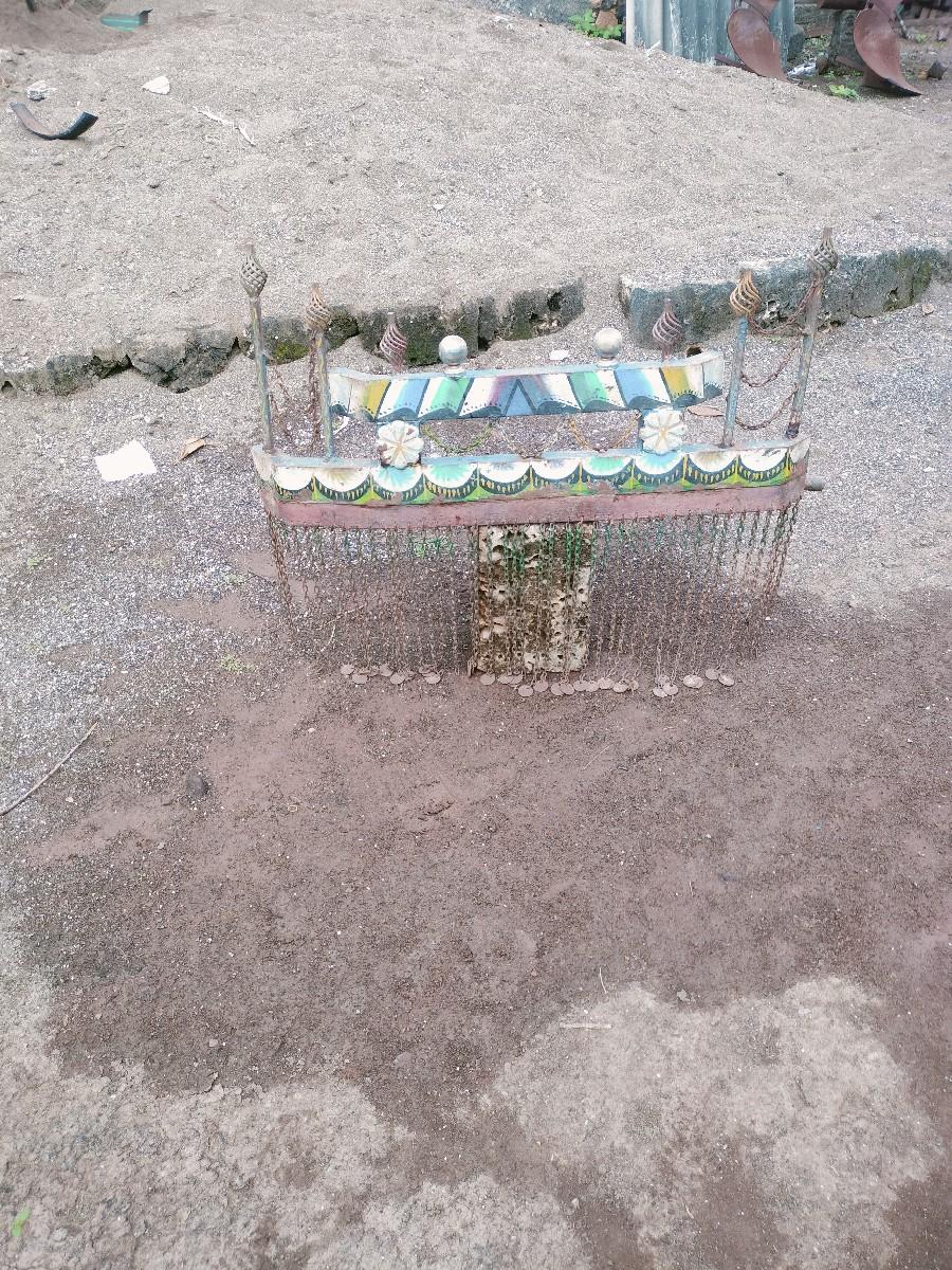 थंबनेल 2