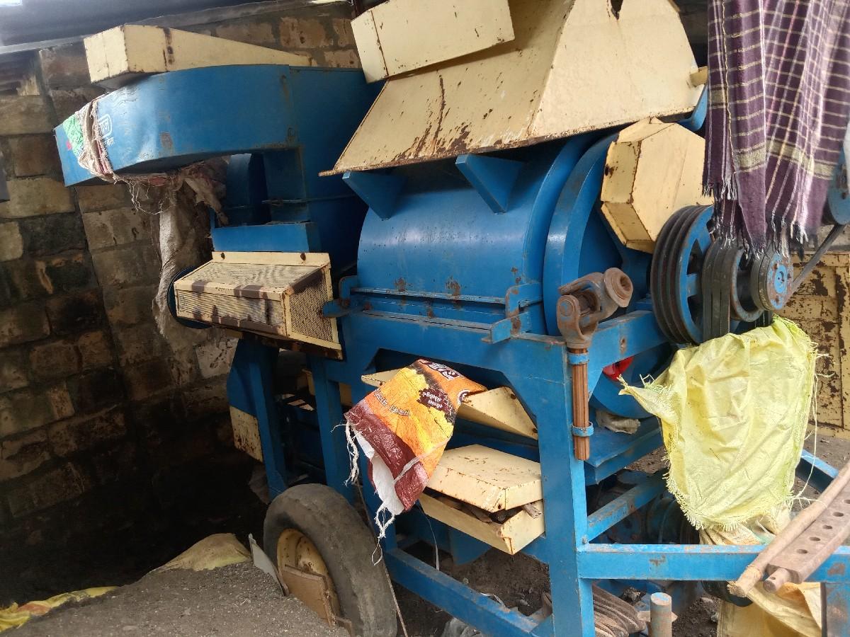 bajaj threshor model 2018