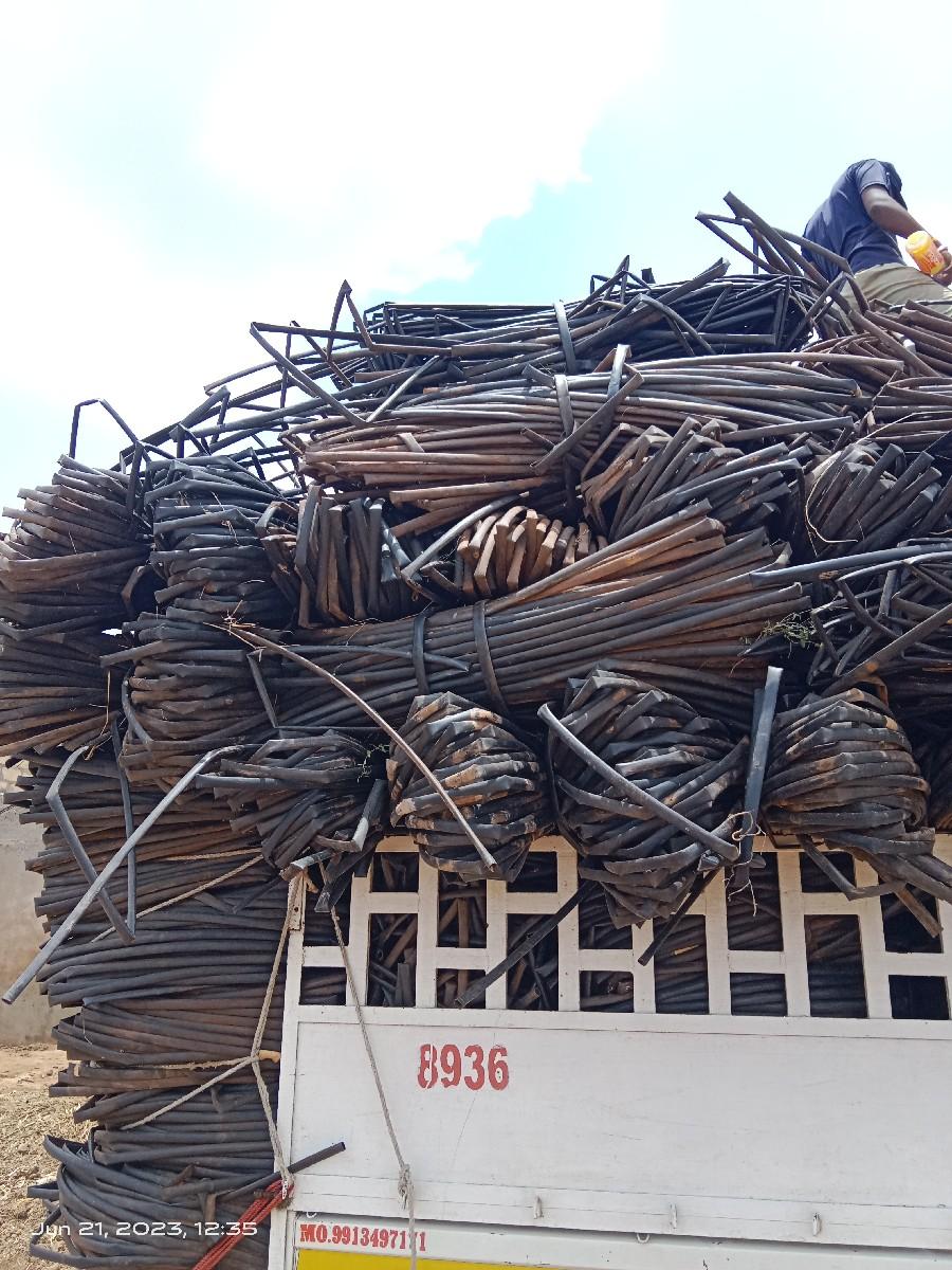 ટપક વેચવા કે લેવા માટે સંપર્ક કરો