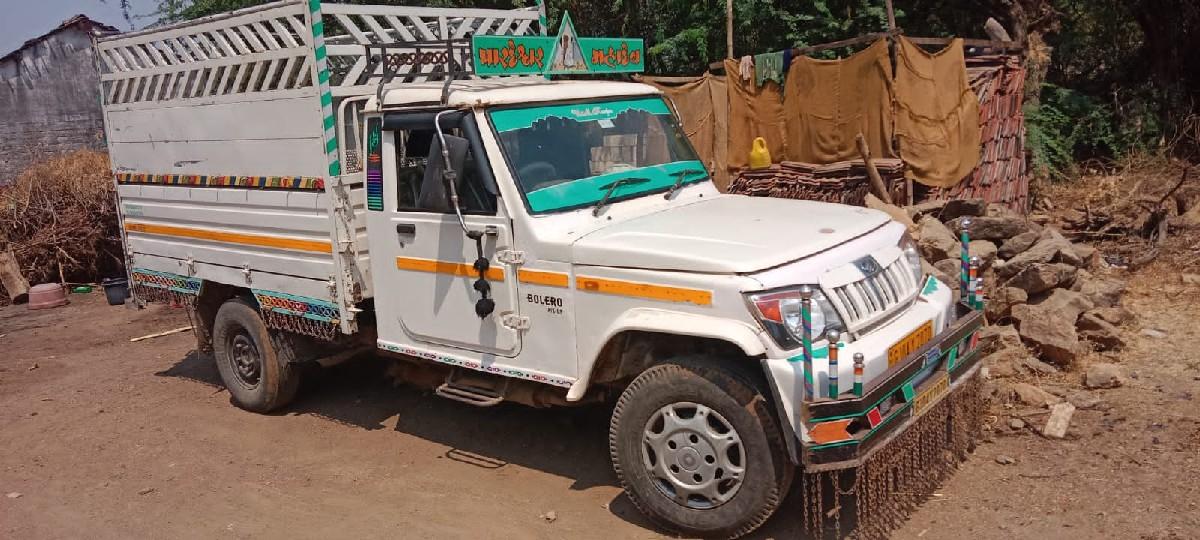 બોલેરો પીકપ