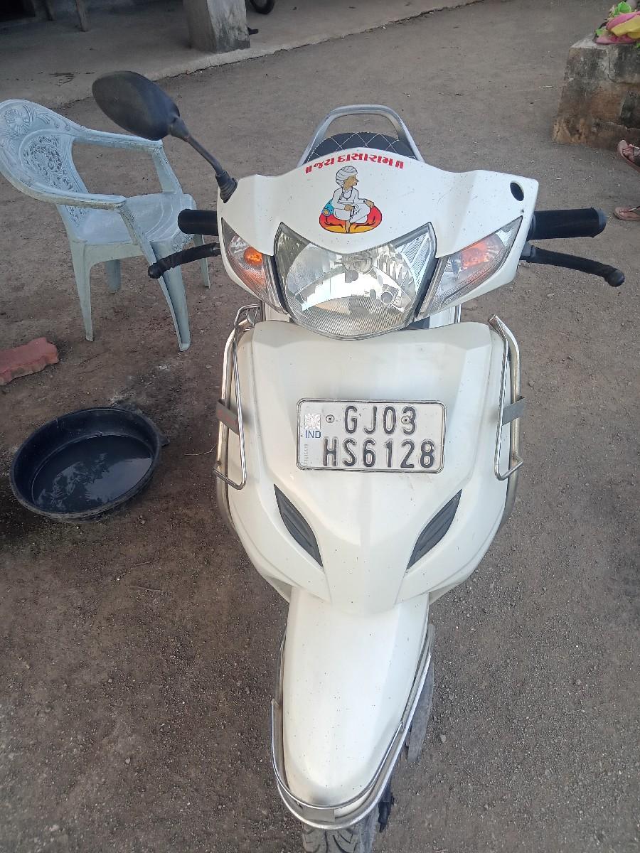 એકટીવા વેશવાનુ છે