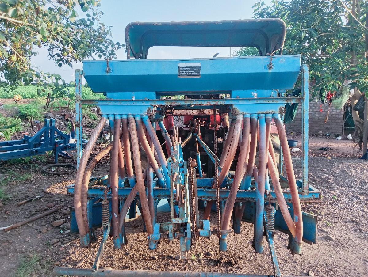 ભૂમિ કંપનીની ઓરણી વેચવાની છે