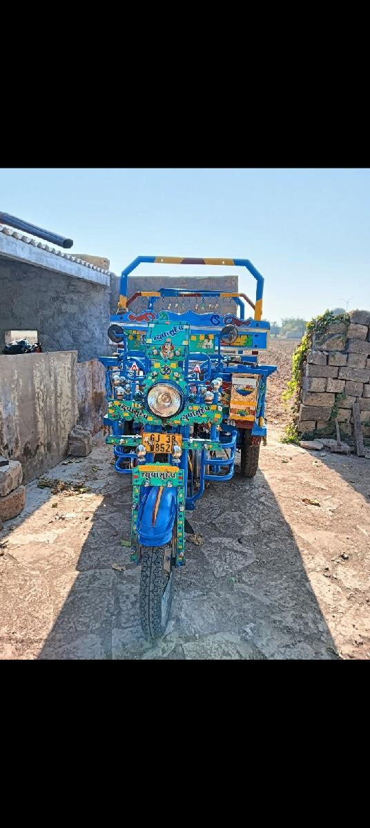 છકડો મોડેલ 2022/8