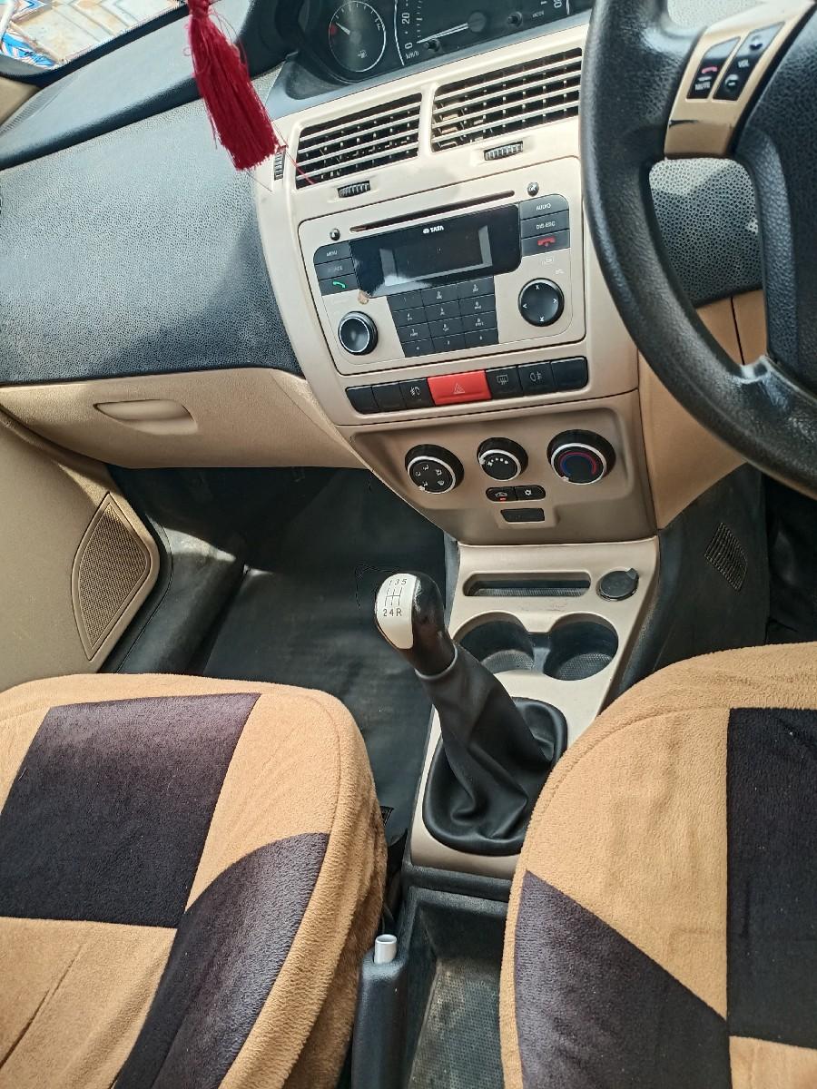 કાર વેચવાની છે