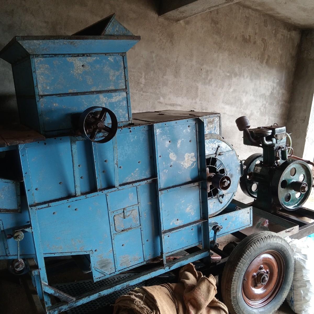 ઓપનેર વેચવાનું છે