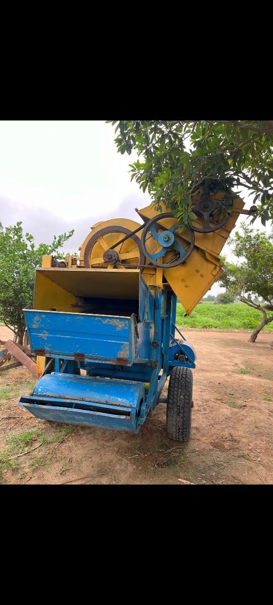 મગફળી નૃ થરૅશર વૅચવા નૃ શૅ