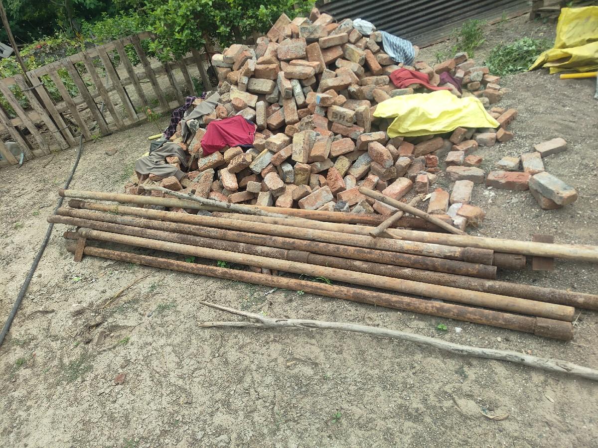 વેચવાનો છે