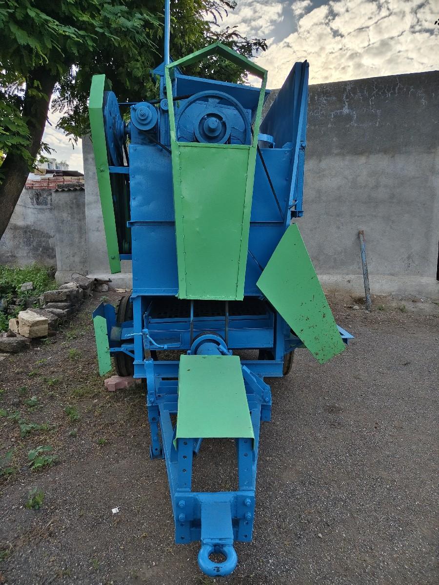થ્રેશર વેચવાનું છે