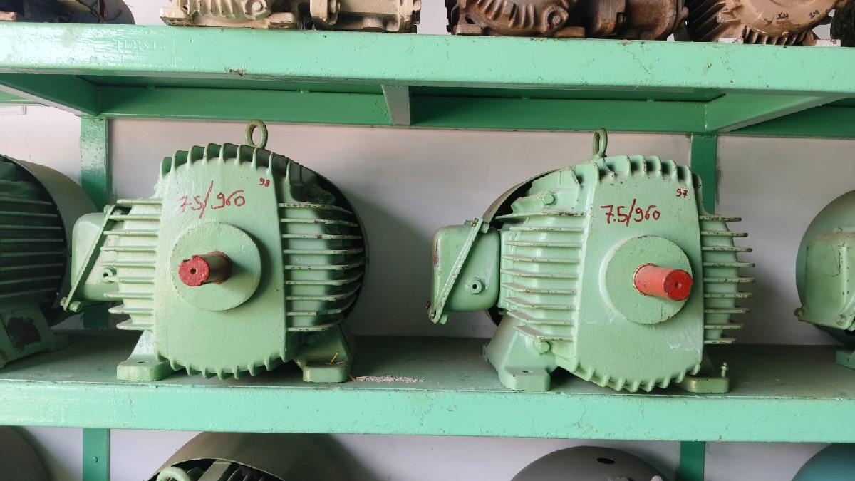 7.5 hp 960 motor