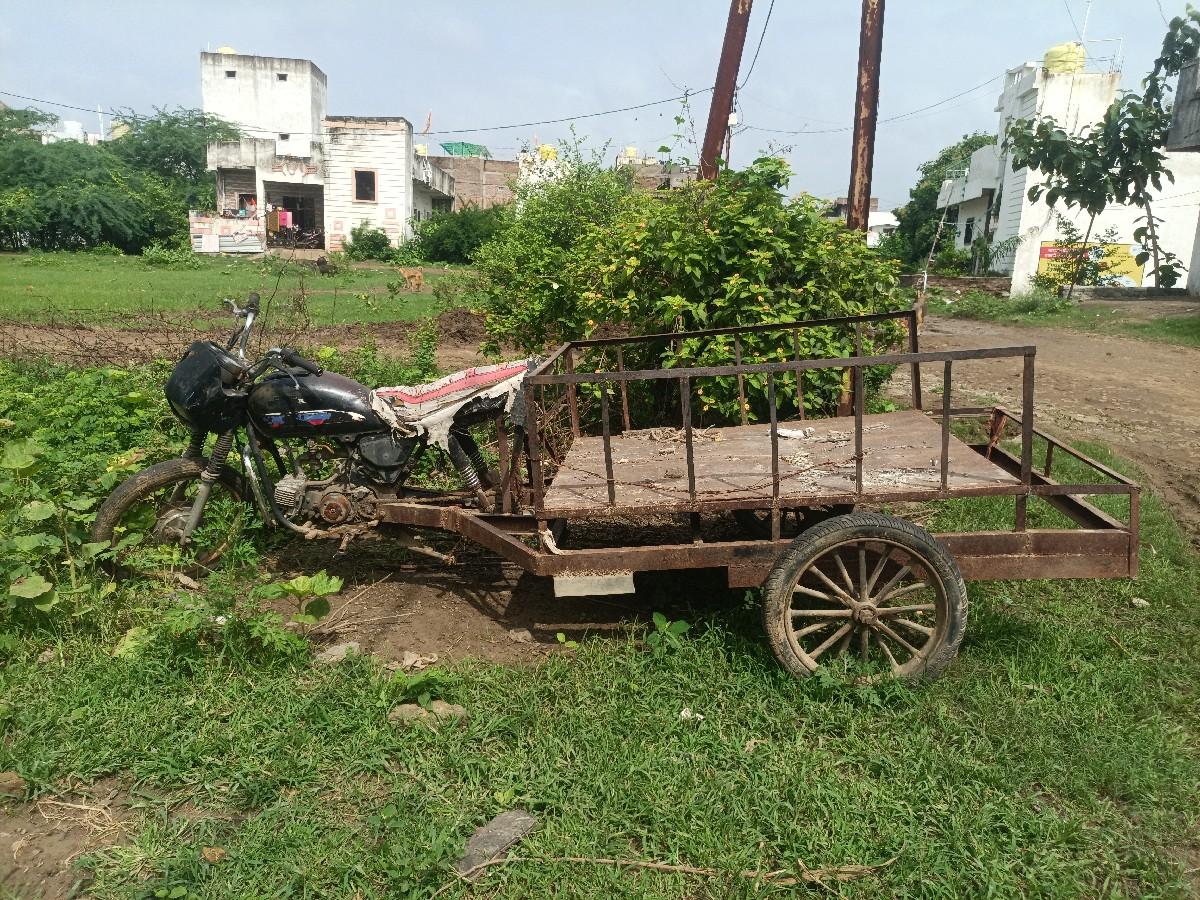 थंबनेल 3