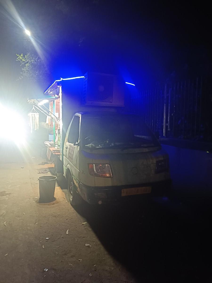 ashok leyland tempo withsodamachine