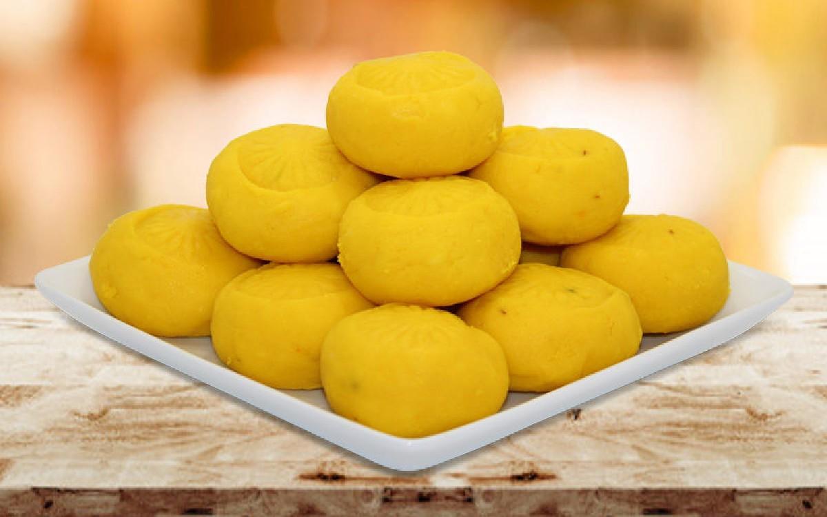 દૂધના માવાના પેંડા