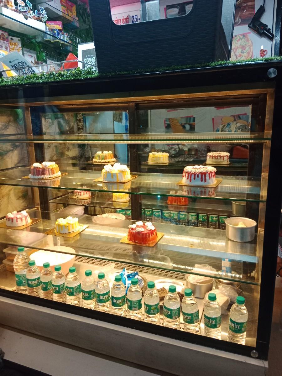 Display Counter with Outdoor 1T