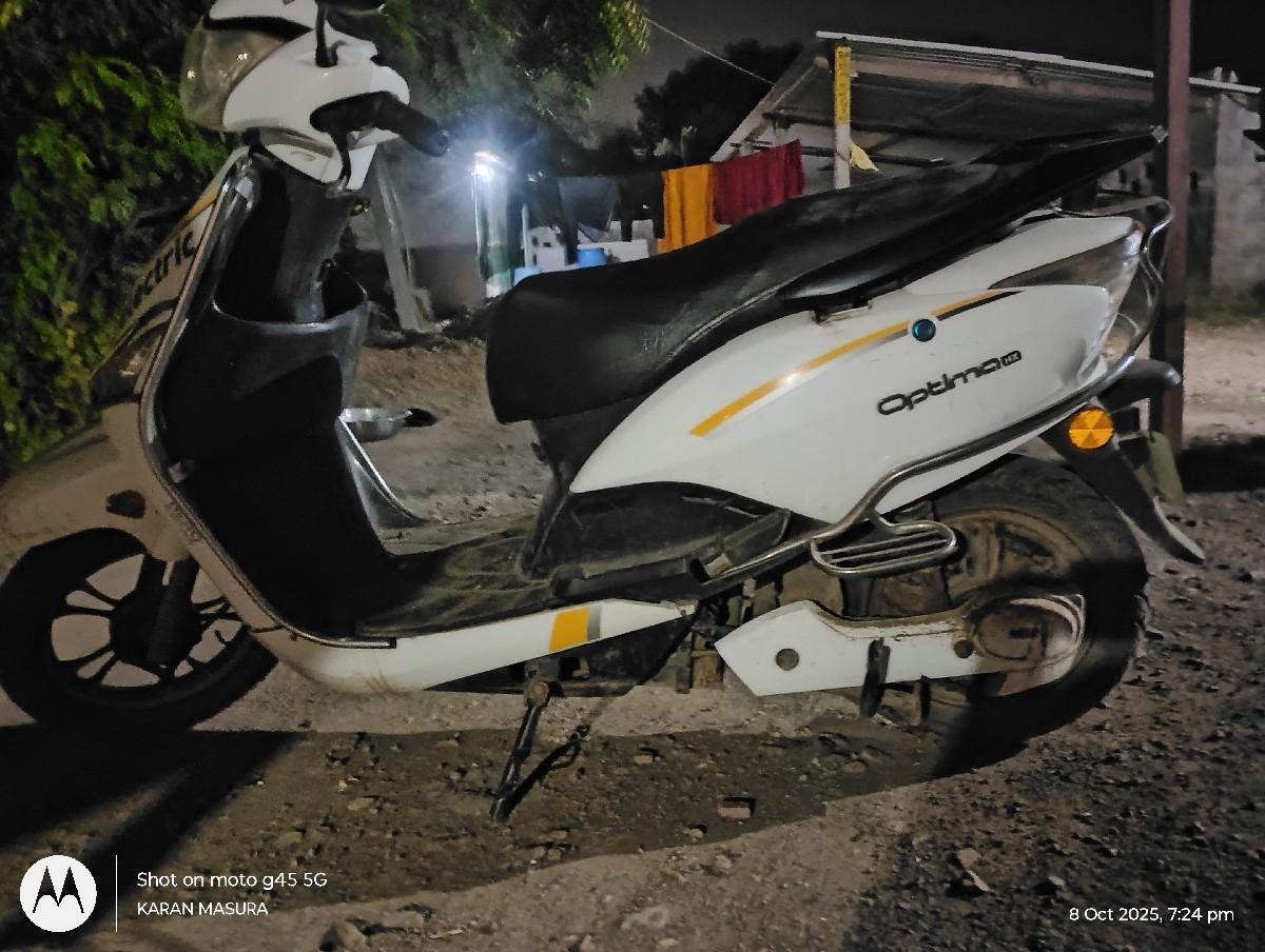 બેટરી વારી ગાડી વેચવાની છે