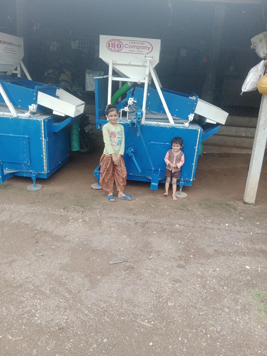 સિંગ સાફ કરવાનો ડીસ્ટોનર વૃંદાવ