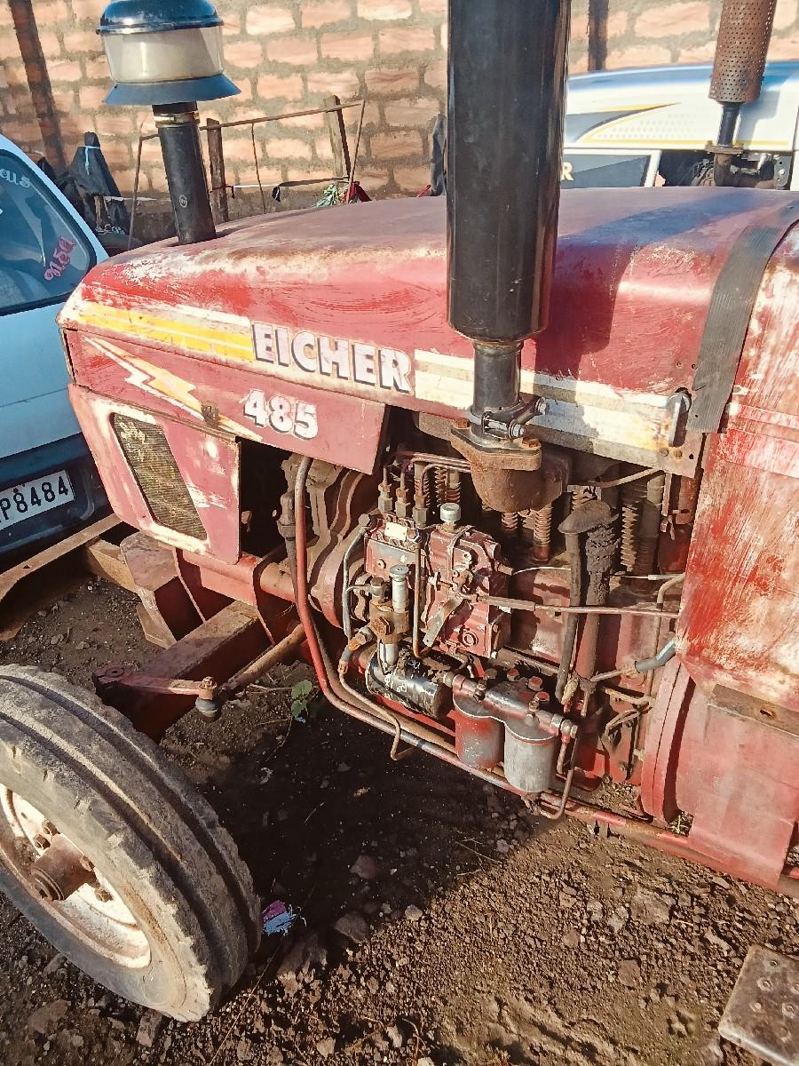 ટ્રેક્ટર