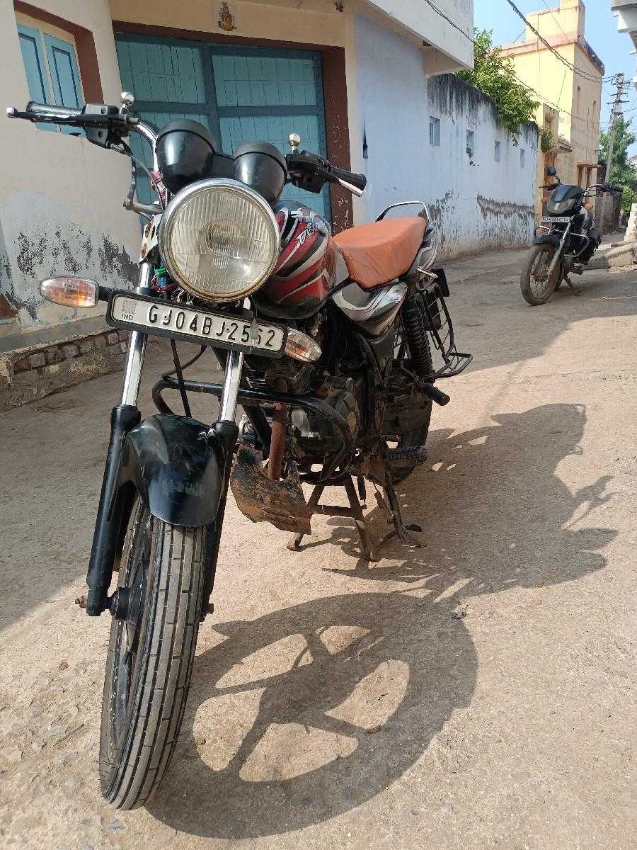 ડિસ્કવર ગાડી