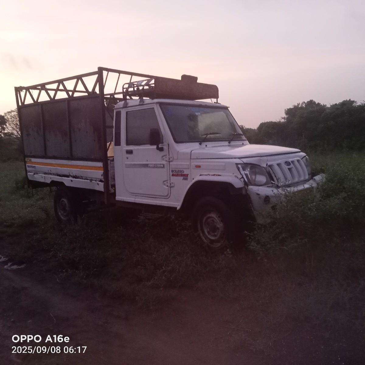 mahindra pikup