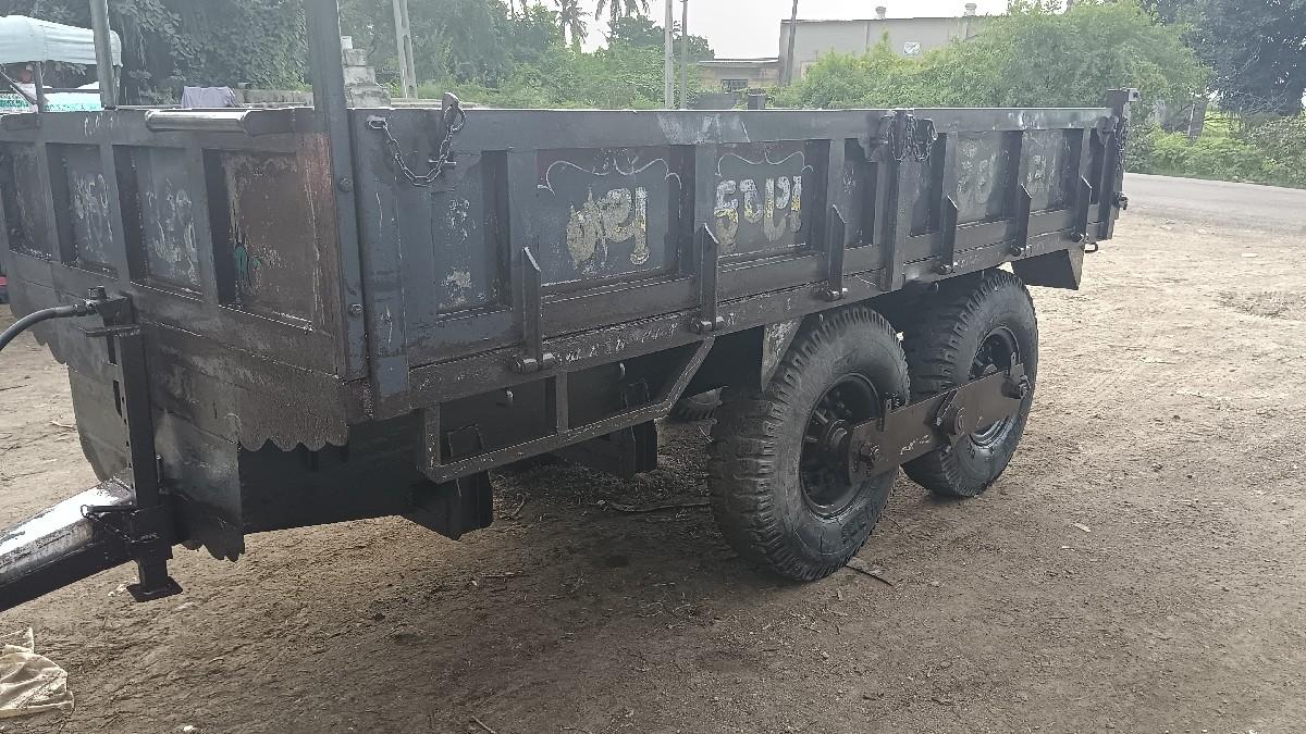 ટ્રોલી વેચવાની છે