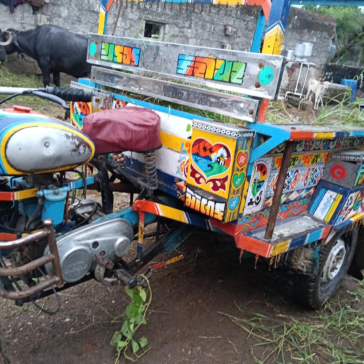 ચિરાગ ની ગાડી છે વેચવાની છે