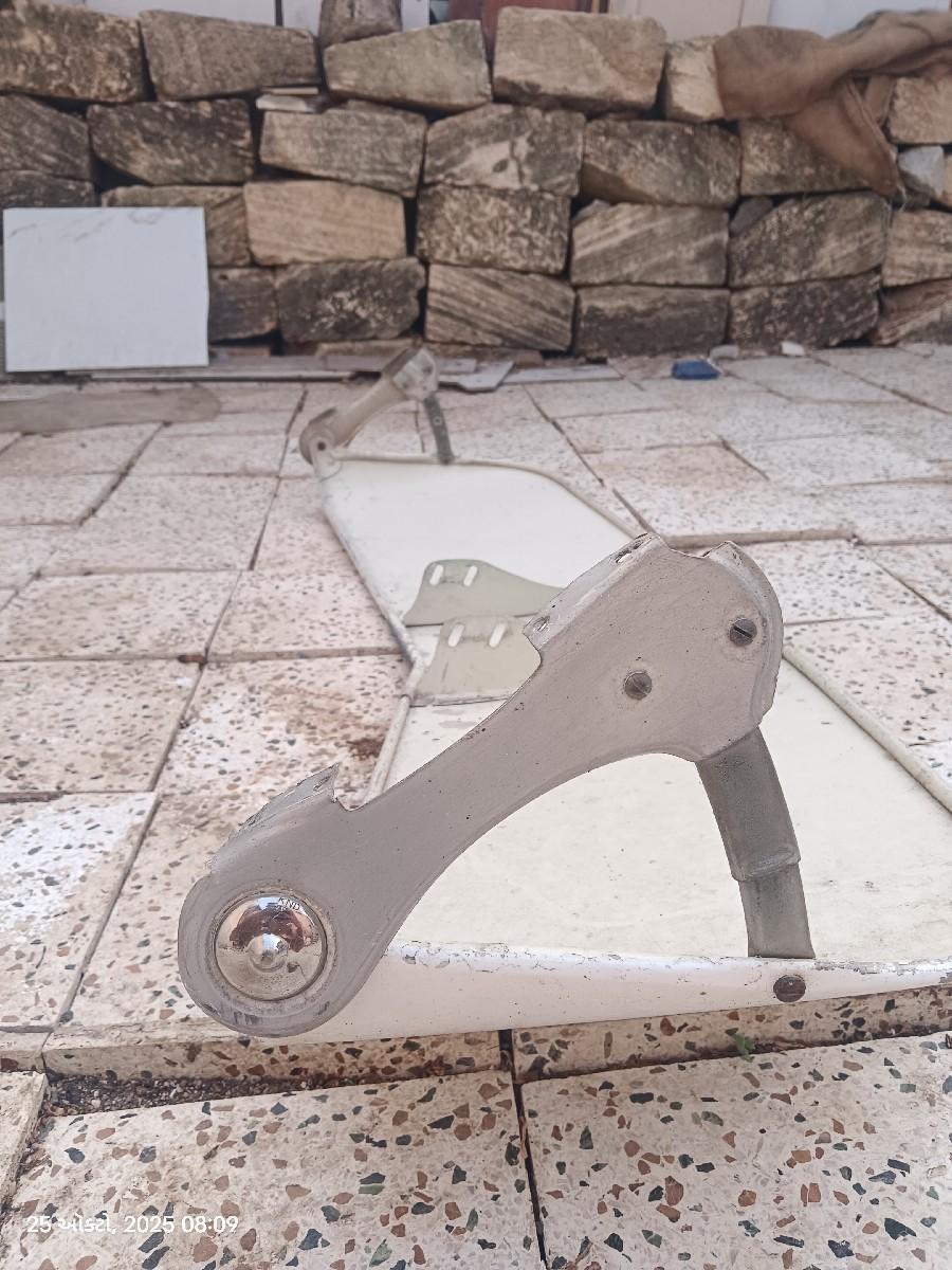 વેચવાનો છે ભાવ 4000