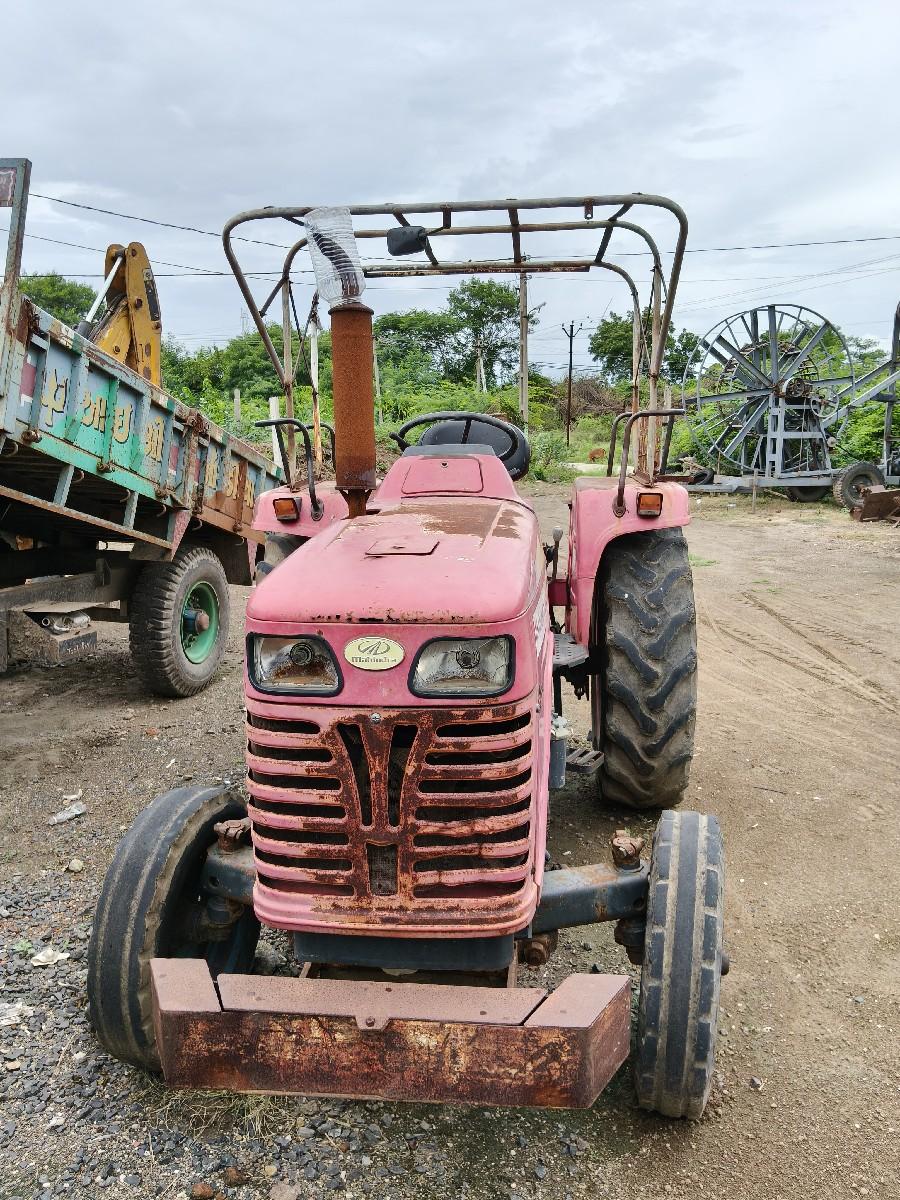 ટ્રેક્ટર વેસવાનું સે