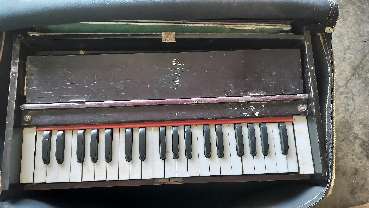 હોસ્ટેલ નો માલ સામાન