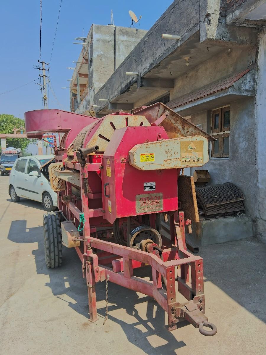 થંબનેલ 3