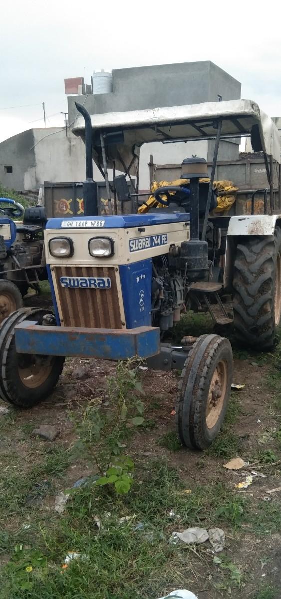 ટ્રેક્ટર વેચવાનું છે