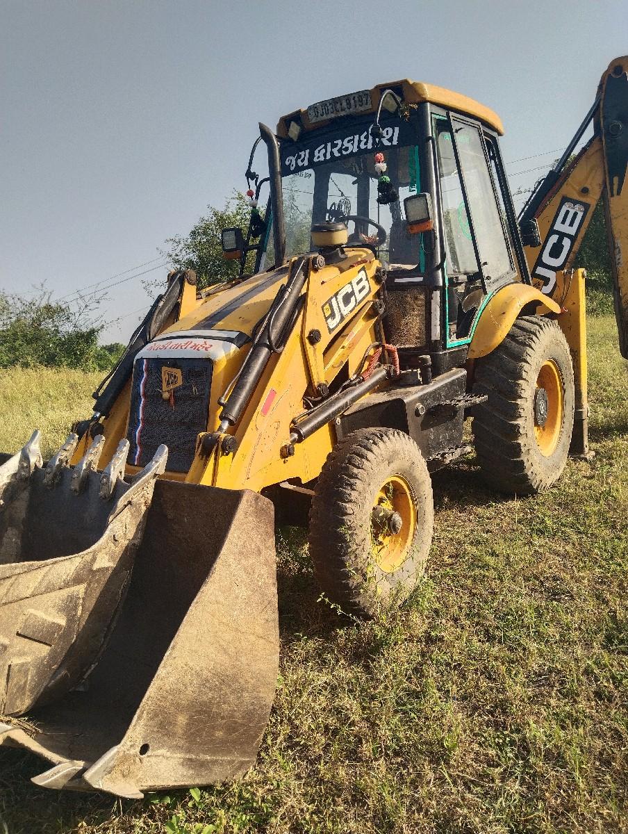 થંબનેલ 3