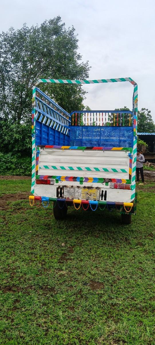 બોલેરો પિકપ