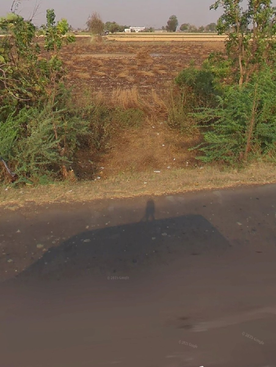 ખેતી ની જમીન વેચવાની છે