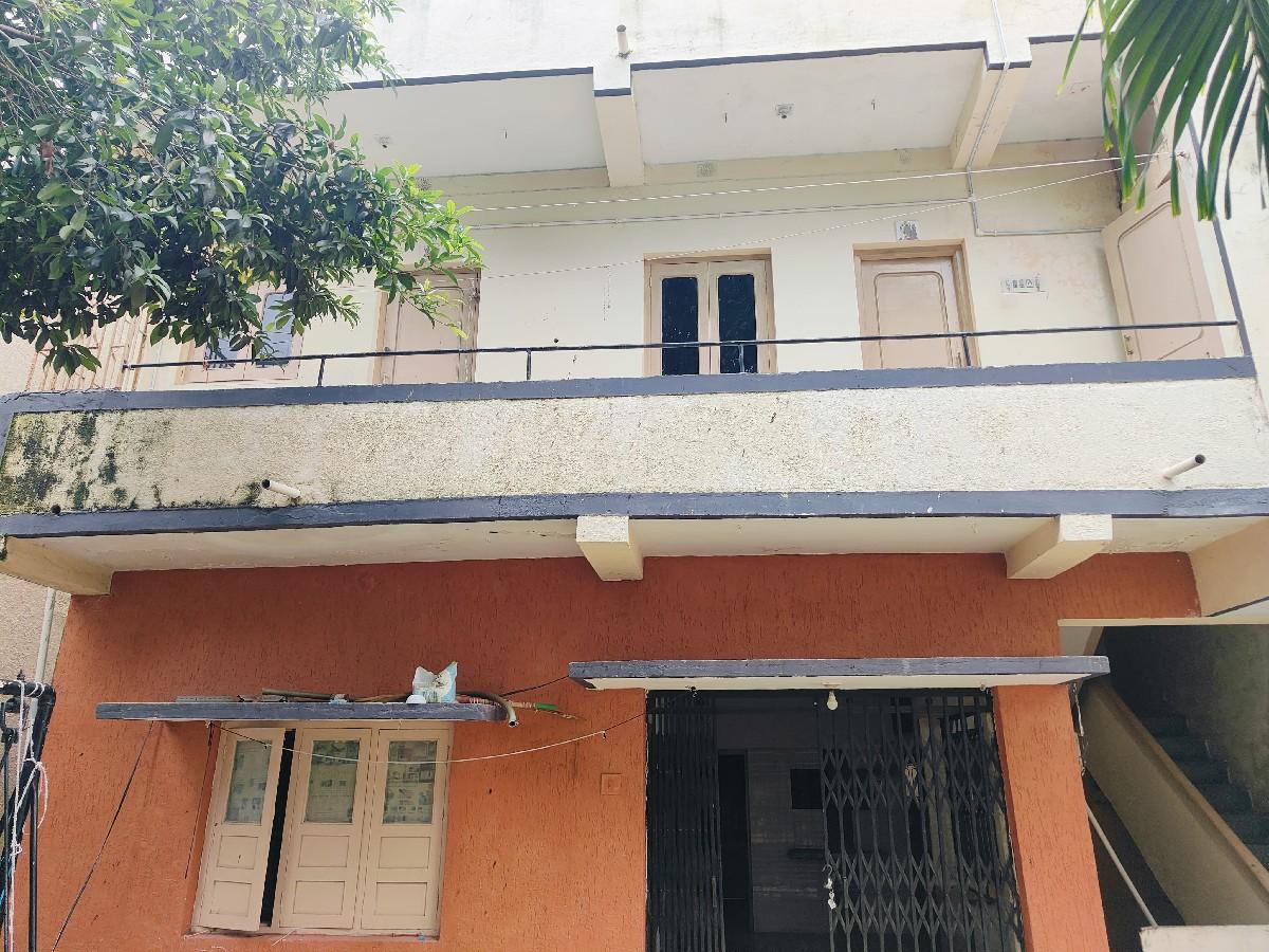 મકાન વેચવાનું છે.