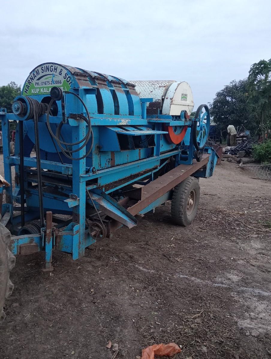 પંજાબ નું થ્રેસર વેચવા નું છે