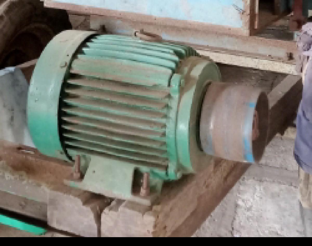 7.5 HP ની મોટર