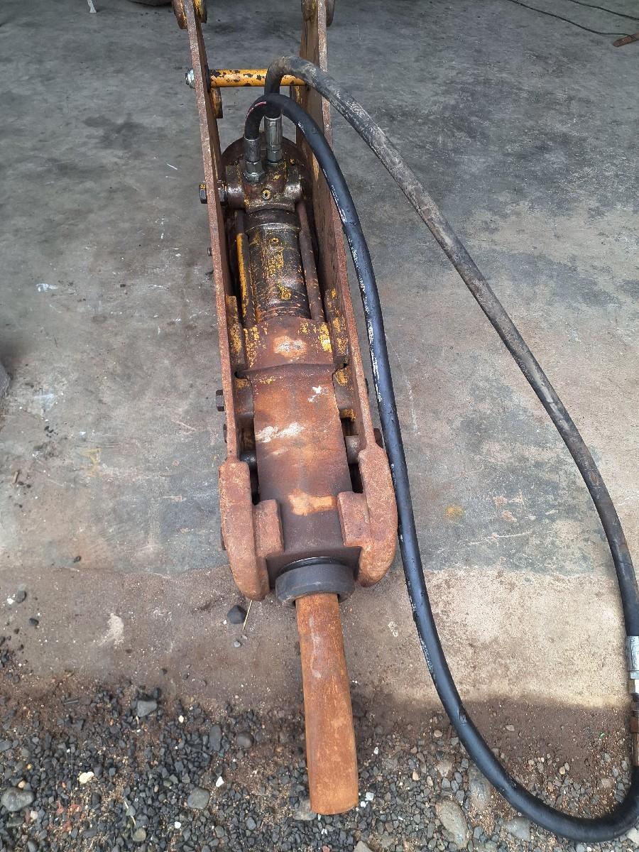 breekar  jcb nu se 360