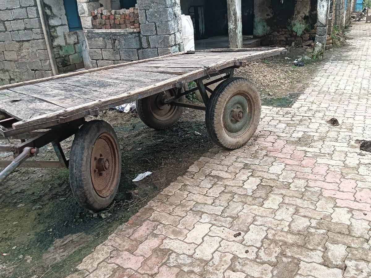 ઊંટ ગાડી વેસવાની સે