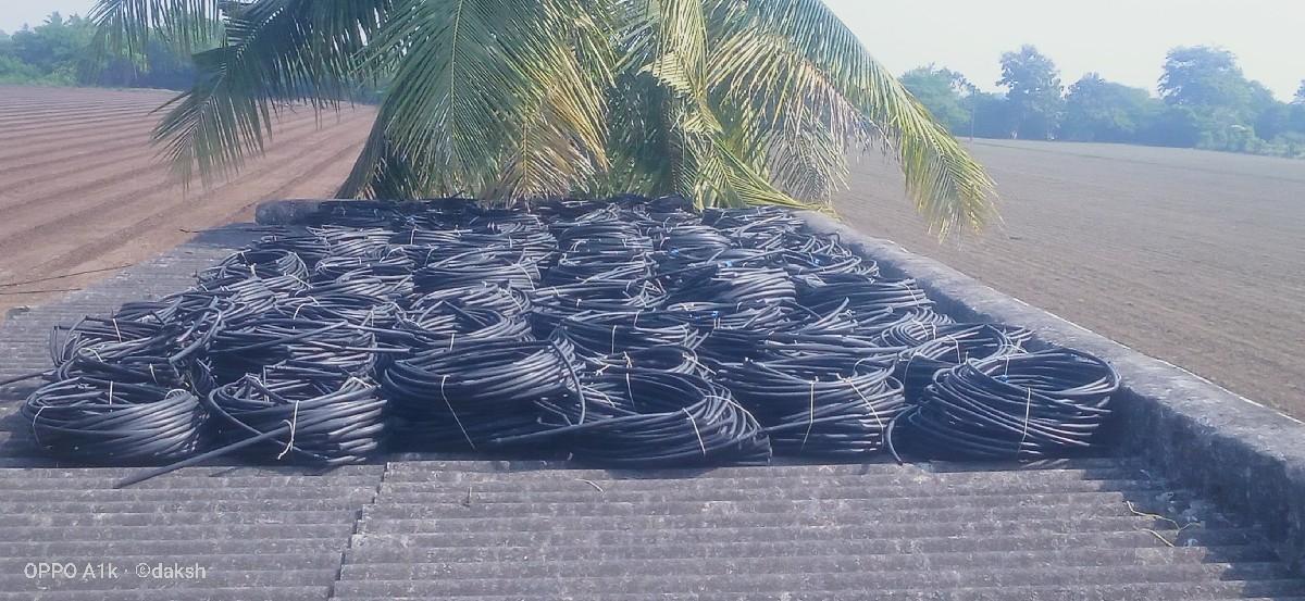 ટપક વેચવાની છે બે વર્ષ વાપરેલી |