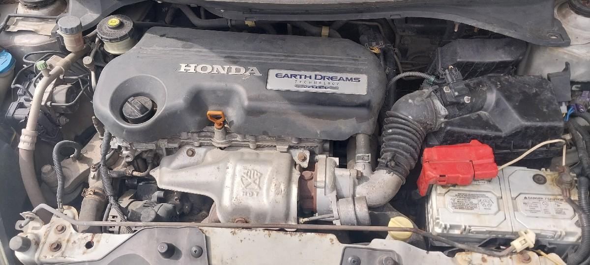 કાર વેચવાની છે