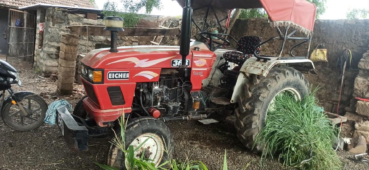 ટ્રેકટર વેચવાનું છે