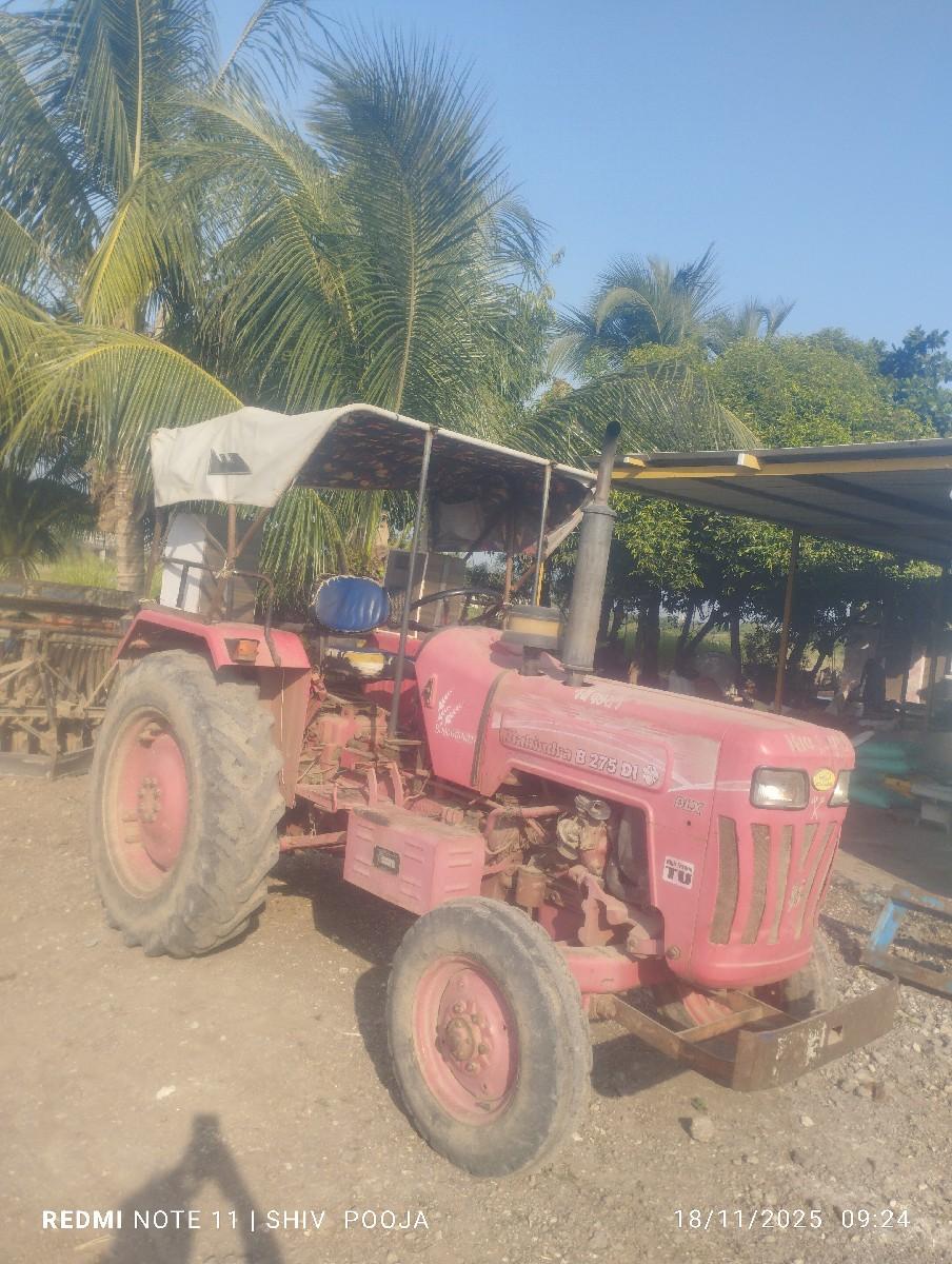mahindra  275
