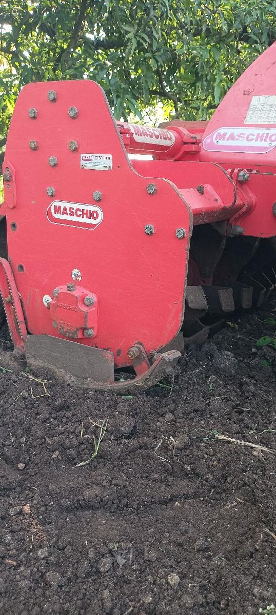 રોટાવેટર વેચવાનું છે