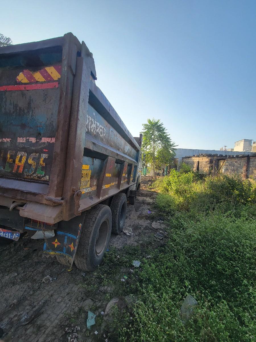 थंबनेल 2