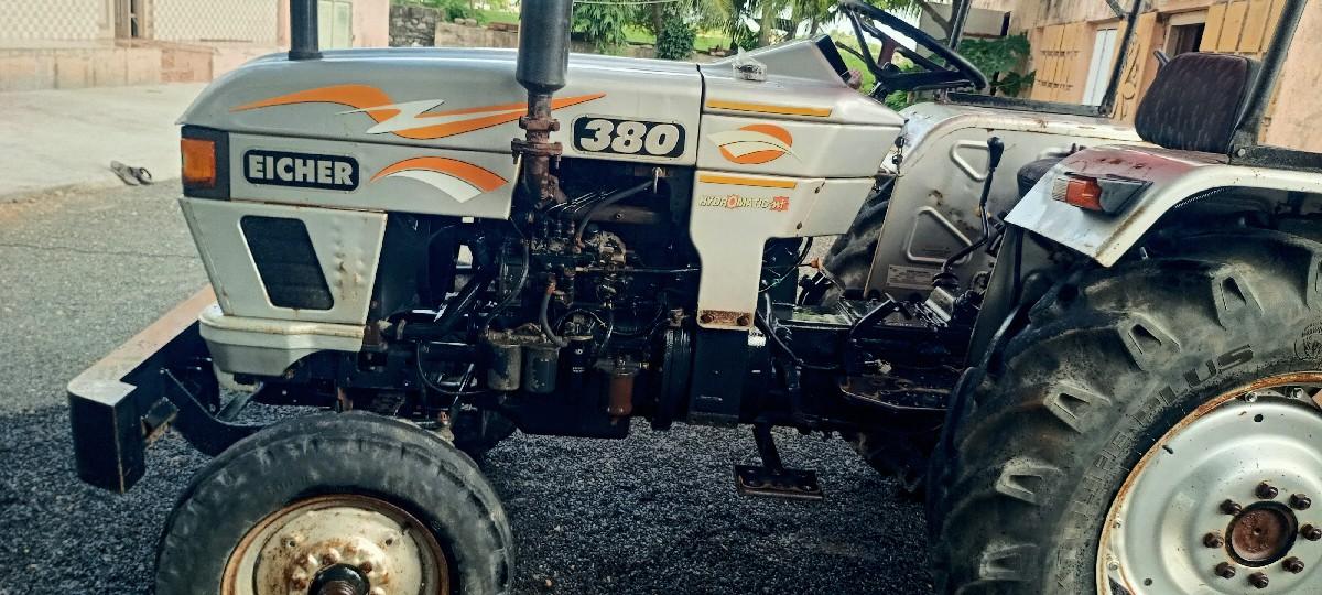 थंबनेल 2